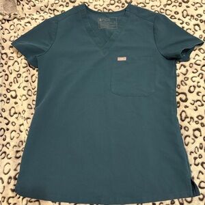 🩵 Figs Catarina scrub top 🩵